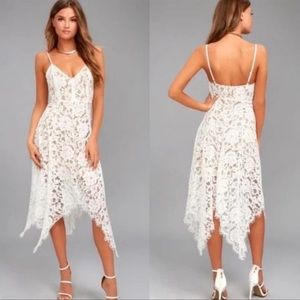 Lulu’s White Lace Dress - great beach wedding dress or rehearsal dress